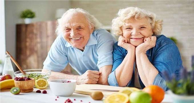 ویتامین ها و مواد معدنی لازم در تغذیه سالمندان