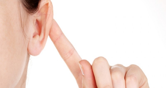 جراحی گوش با چه عوارضی همراه است؟