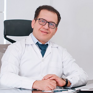 دکتر فرزاد ناصری