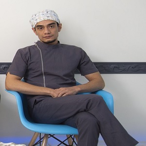 دکتر فردیس نصیریان