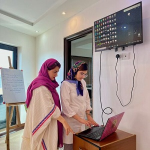 مرکز خدمات تاتو مونا احمدی