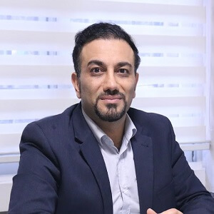 دکتر حسین حاجی تقی