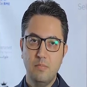 دکتر امین قانعی 