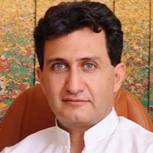 دکتر مهدی نیک زاد