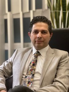 دکتر افشین تاج دینی 