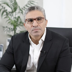 دکتر آرش شرافت وزیری