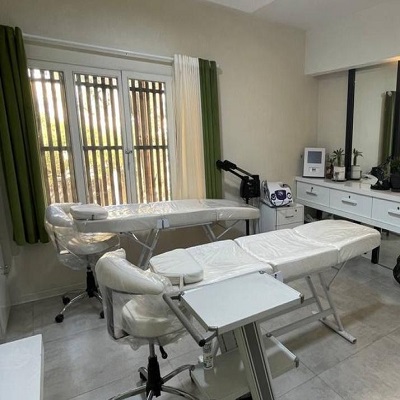 کلینیک لیزر و زیبایی دکتر ندا ادیبی